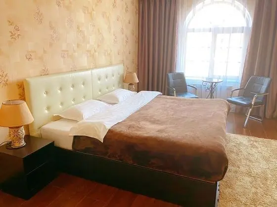 Standard Tek Büyük Yataklı Oda