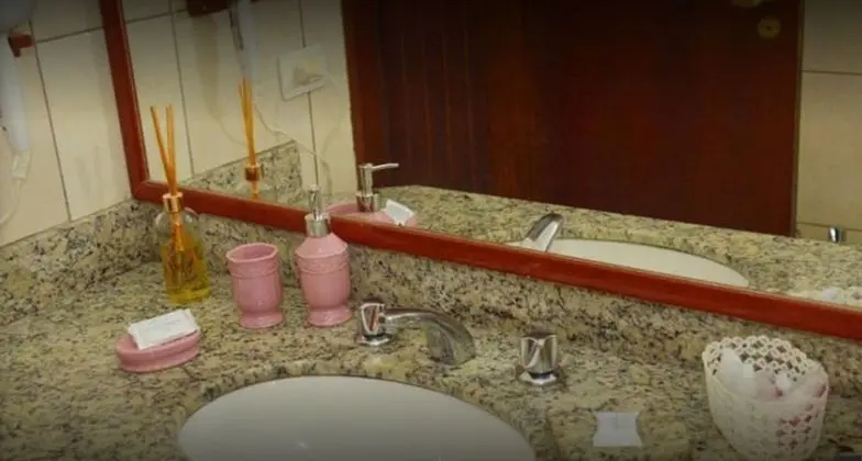 Luxury Tek Büyük Yataklı Oda