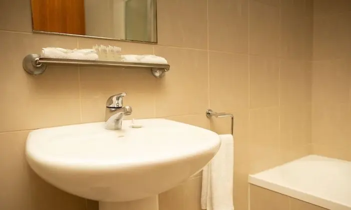 Standard Süit, Sigara İçilmez