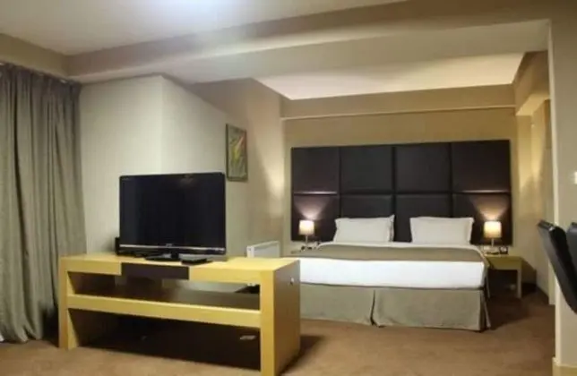 Standard Oda, 1 En Büyük (King) Boy Yatak, Şehir Manzaralı