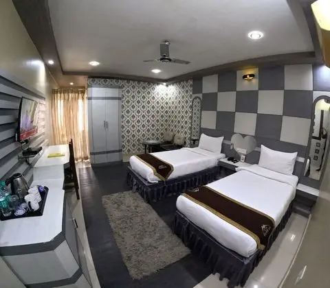 Premium Tek Büyük veya İki Ayrı Yataklı Oda