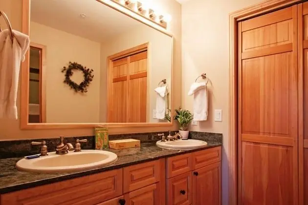 1 Çift ​​kişilik Yatak Two Bedrooms