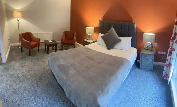 Deluxe Tek Büyük Yataklı Oda