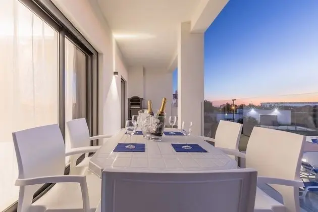 Apart Daire, 2 Yatak Odası, Balkon