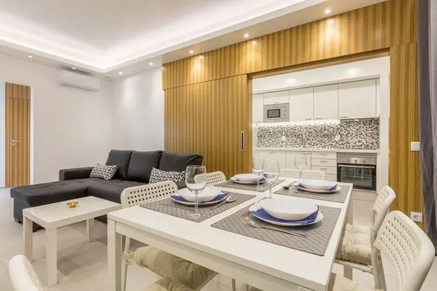 Apart Daire, 2 Yatak Odası, Balkon