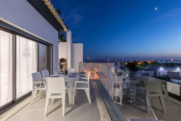 Apart Daire, 3 Yatak Odası, Balkon