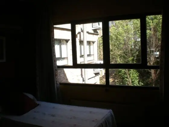 Tek Büyük Yataklı Oda (2 Single Beds,Interior Patio View)
