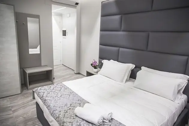 Deluxe Tek Büyük veya İki Ayrı Yataklı Oda