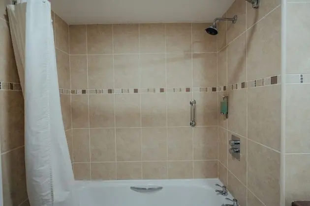 Classic Tek Büyük veya İki Ayrı Yataklı Oda