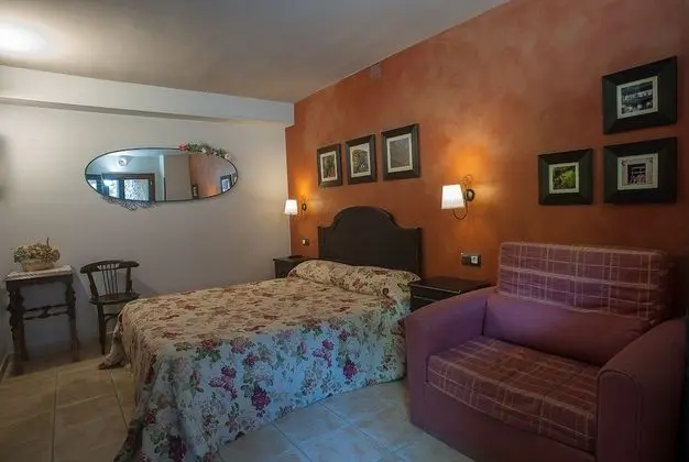 Tek Büyük Yataklı Oda, 1 Çift Kişilik Yatak