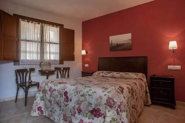 Tek Büyük Yataklı Oda, 1 Çift Kişilik Yatak