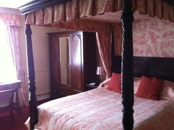 Tek Büyük Yataklı Oda, Banyolu/Duşlu (Antique)