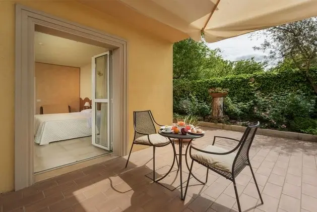 Superior Tek Büyük veya İki Ayrı Yataklı Oda