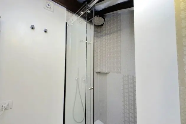 Classic Tek Büyük veya İki Ayrı Yataklı Oda