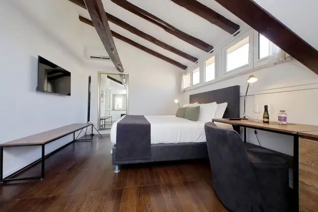 Comfort Üç Kişilik Oda (Villa Corsini)