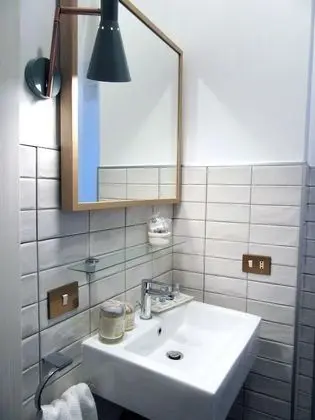 Deluxe Tek Büyük Yataklı Oda, Özel Banyo (Minori)