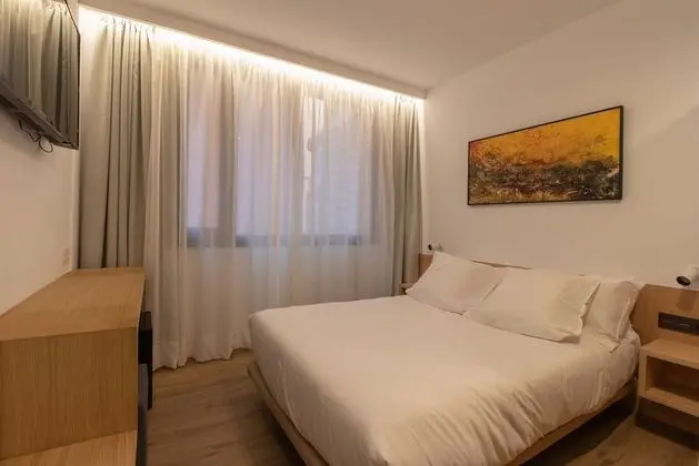 Deluxe Büyük Yataklı Tek Kişilik Oda