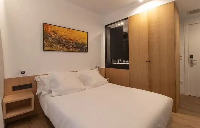 Deluxe Büyük Yataklı Tek Kişilik Oda