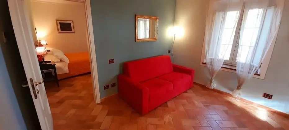 Süit, 1 Çift Kişilik Yatak, Üzüm Asması Manzaralı