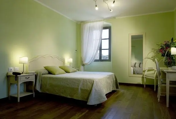 Classic Tek Büyük veya İki Ayrı Yataklı Oda