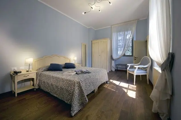 Classic Tek Büyük veya İki Ayrı Yataklı Oda