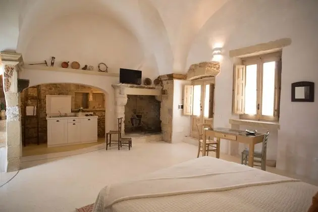 Stüdyo, Küçük Mutfak (With Patio)
