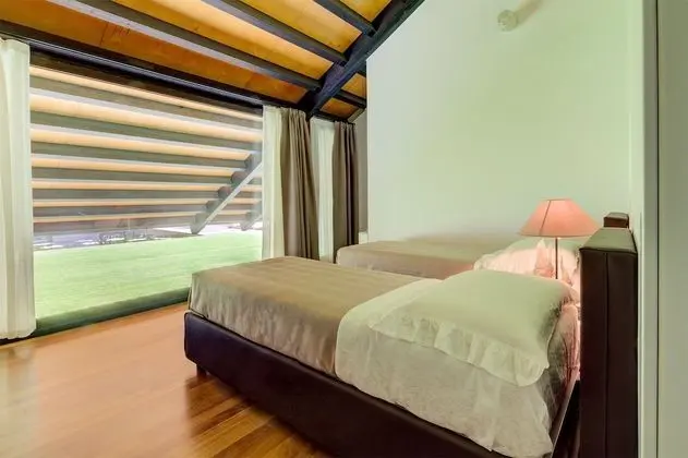 Exclusive Apart Daire, 2 Yatak Odası, Veranda, Bahçe Manzaralı (Iris)