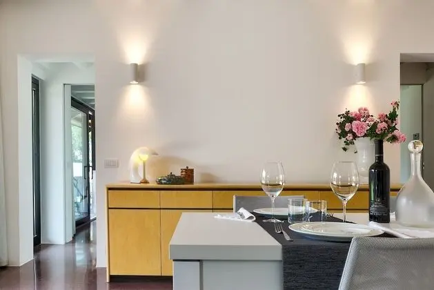 Exclusive Apart Daire, 2 Yatak Odası, Veranda, Bahçe Manzaralı (Iris)