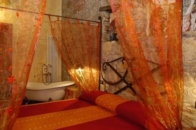 Romantic Stüdyo Süit, 1 Büyük (Queen) Boy Yatak, Sigara İçilmez, Bahçe Manzaralı