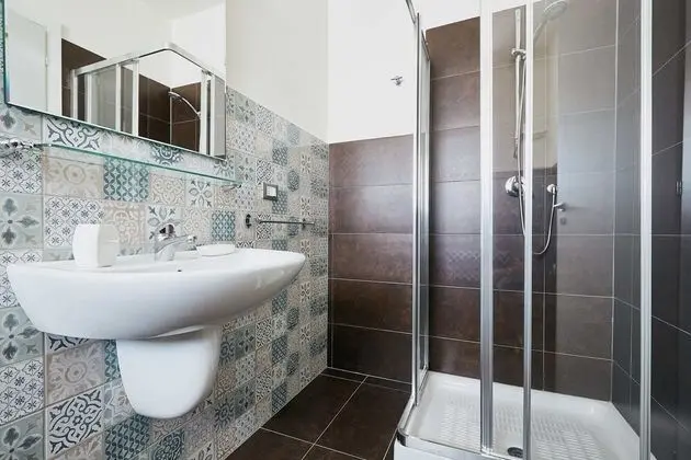 Classic Tek Büyük Yataklı Oda, Avlu Manzaralı (Tessalo)