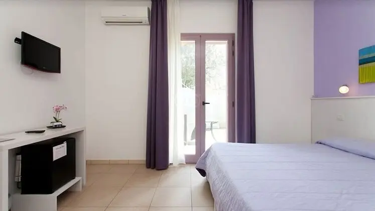 Comfort Tek Büyük veya İki Ayrı Yataklı Oda