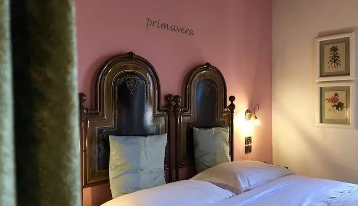 Tek Büyük Yataklı Oda