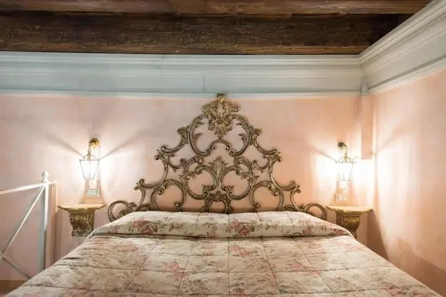 Classic Tek Büyük Yataklı Oda, Avlu Manzaralı