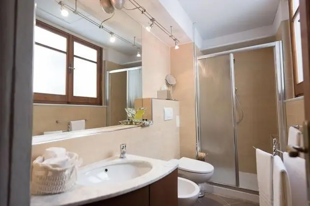 Classic Tek Büyük Yataklı Oda, Avlu Manzaralı