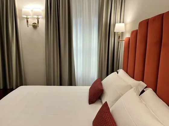 Superior Tek Büyük veya İki Ayrı Yataklı Oda