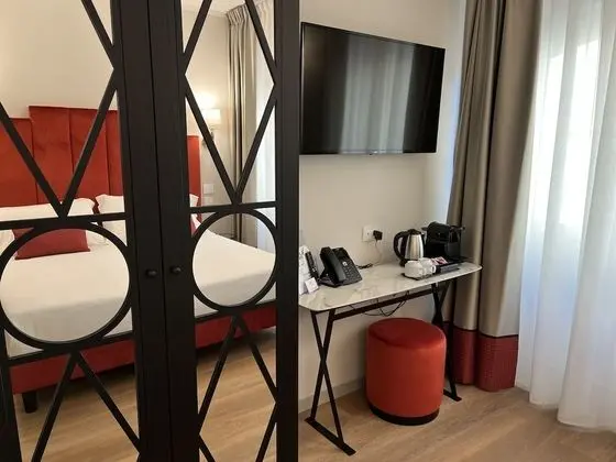 Superior Tek Büyük veya İki Ayrı Yataklı Oda