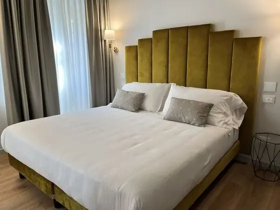 Superior Tek Büyük veya İki Ayrı Yataklı Oda