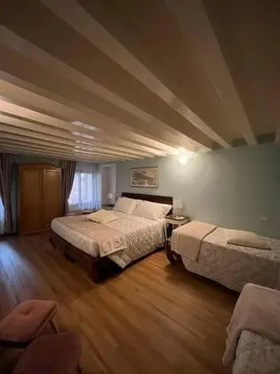 Family Dört Kişilik Oda