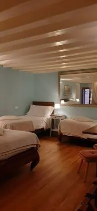 Family Dört Kişilik Oda