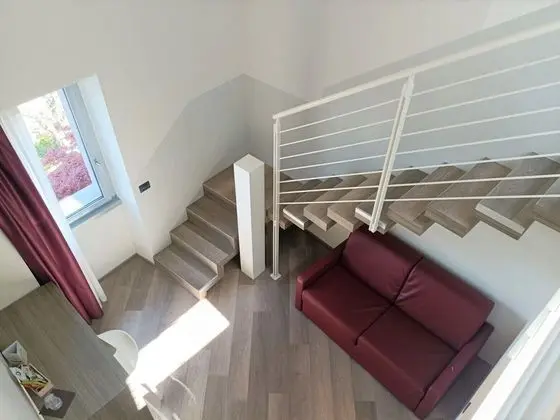 Junior Süit, 1 Büyük (Queen) Boy Yatak ve Çekyat, Banyolu/Duşlu