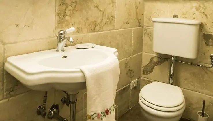 Tek Büyük Yataklı Oda, Teras