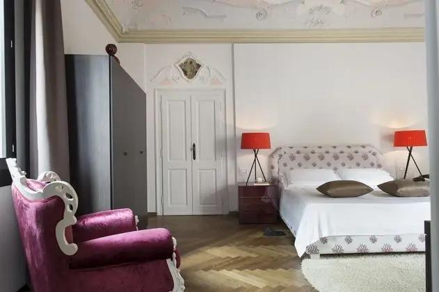 Junior Süit, Balkon, Kanal Manzaralı