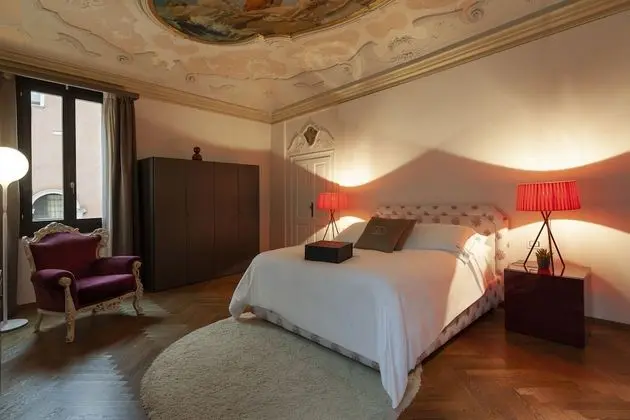 Junior Süit, Balkon, Kanal Manzaralı