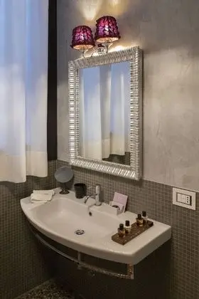 Luxury Tek Büyük Yataklı Oda, Bahçe Manzaralı