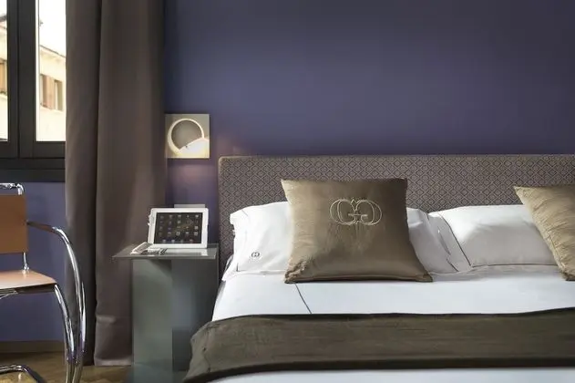 Luxury Tek Büyük Yataklı Oda, Kanal Manzaralı