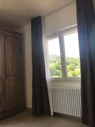 Junior Süit, Balkon