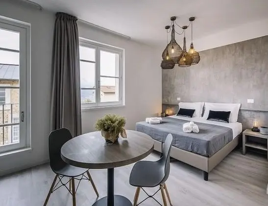 Deluxe Stüdyo Süit