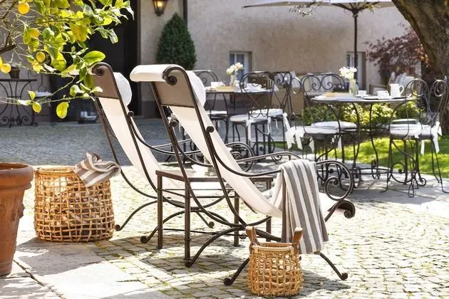 Classic Tek Büyük Yataklı Oda