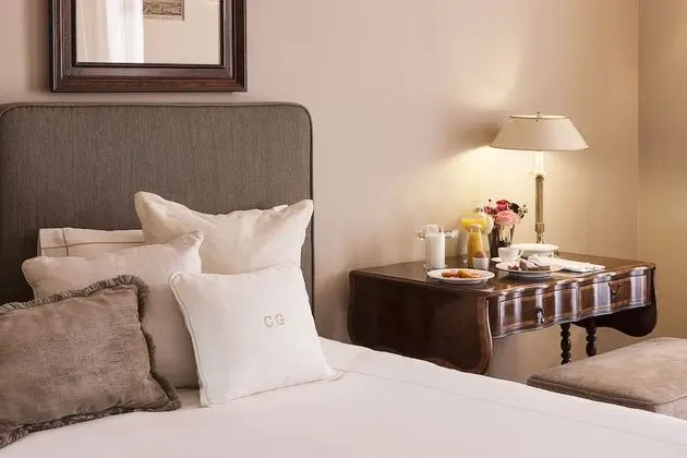 Superior Tek Büyük veya İki Ayrı Yataklı Oda