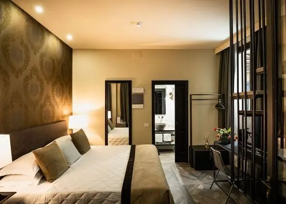 Superior Tek Büyük Yataklı Oda